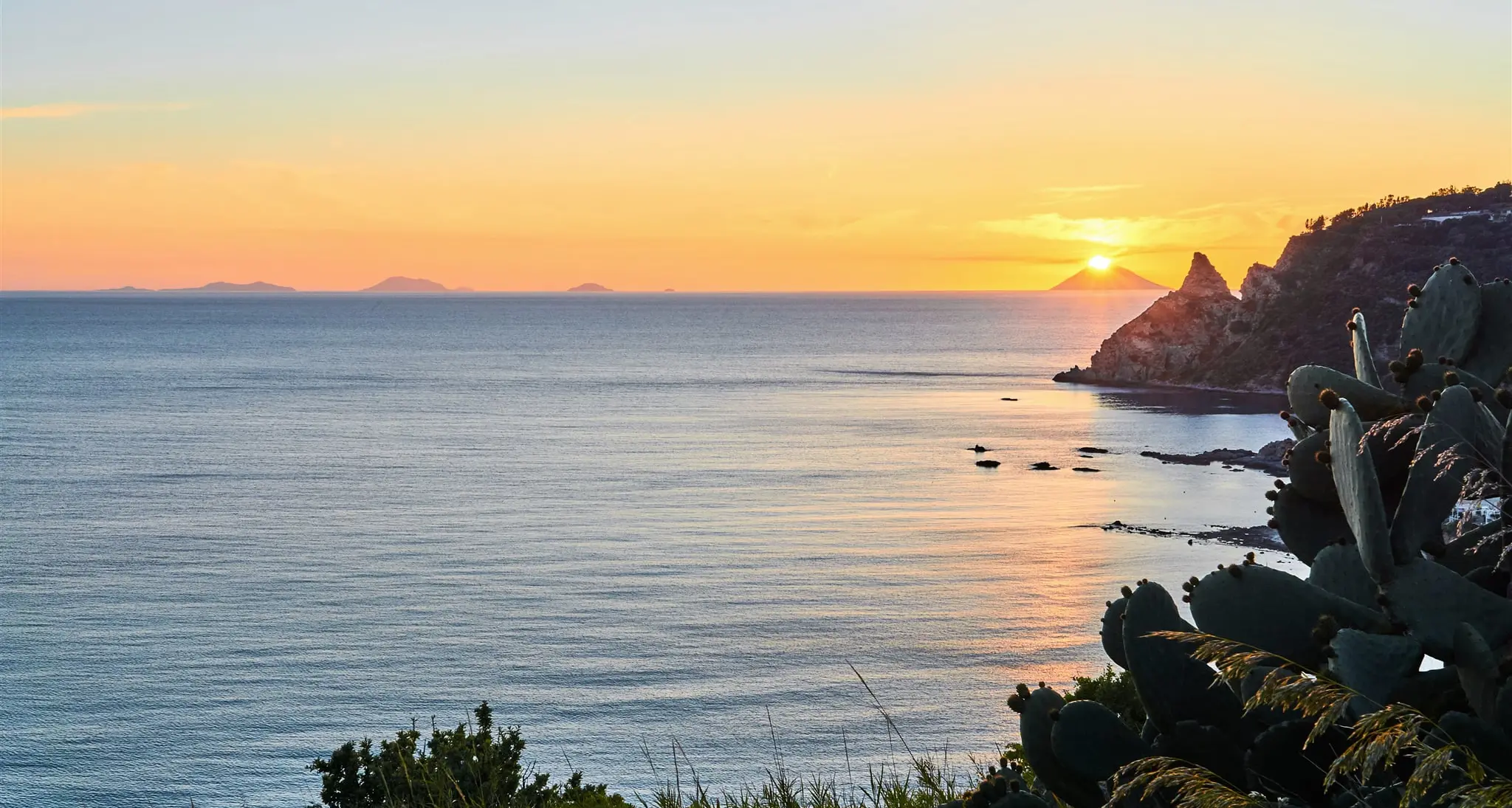 Clima ideale,\u00A0Vibo Valentia sul podio italiano. Reggio tropicale,\u00A0Cosenza la più “invivibile”\u00A0tra le calabresi\u00A0\n