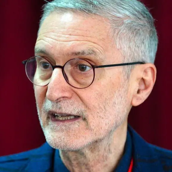 Salario minimo negli appalti, la proposta di Ferdinando Laghi supera il primo esame in Calabria: «Fissata la soglia a nove euro lordi l'ora»\n