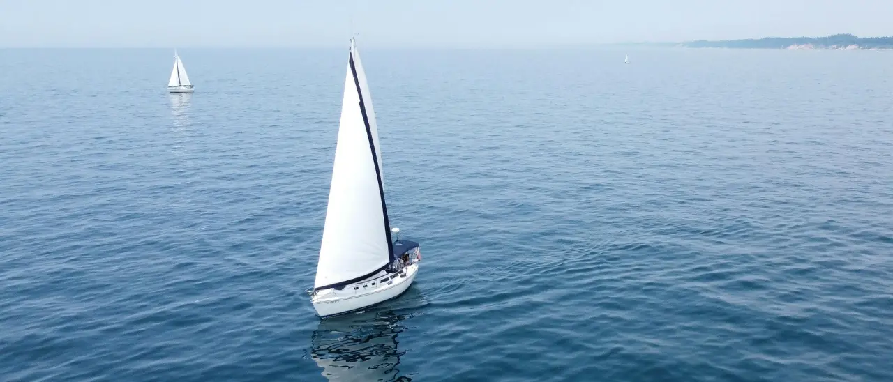 Tutti a bordo, il giro d’Italia in vela dedicato a persone con autismo e sindrome di Down approderà anche a Vibo e Tropea\n