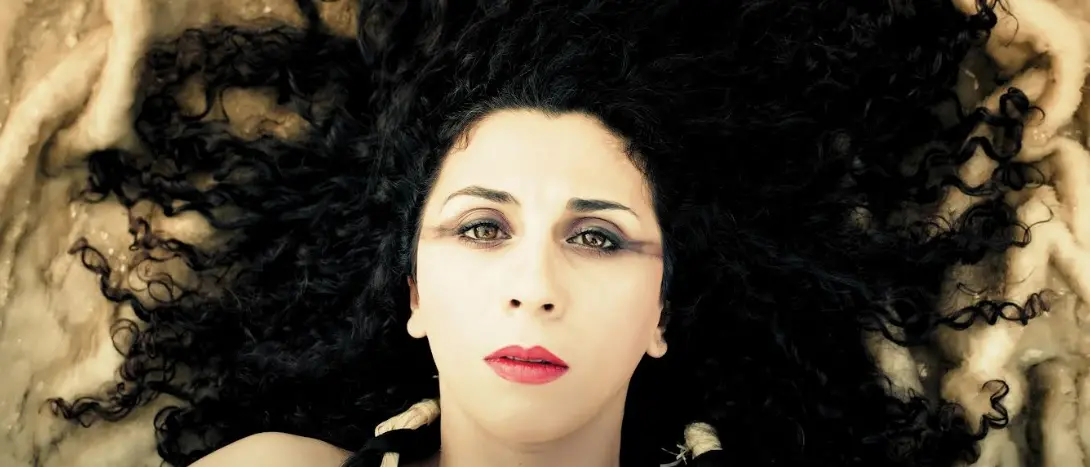 Medea, la lunga notte: al Teatro del museo e parco archeologico di Locri nuova tappa di Borghi in scena\n