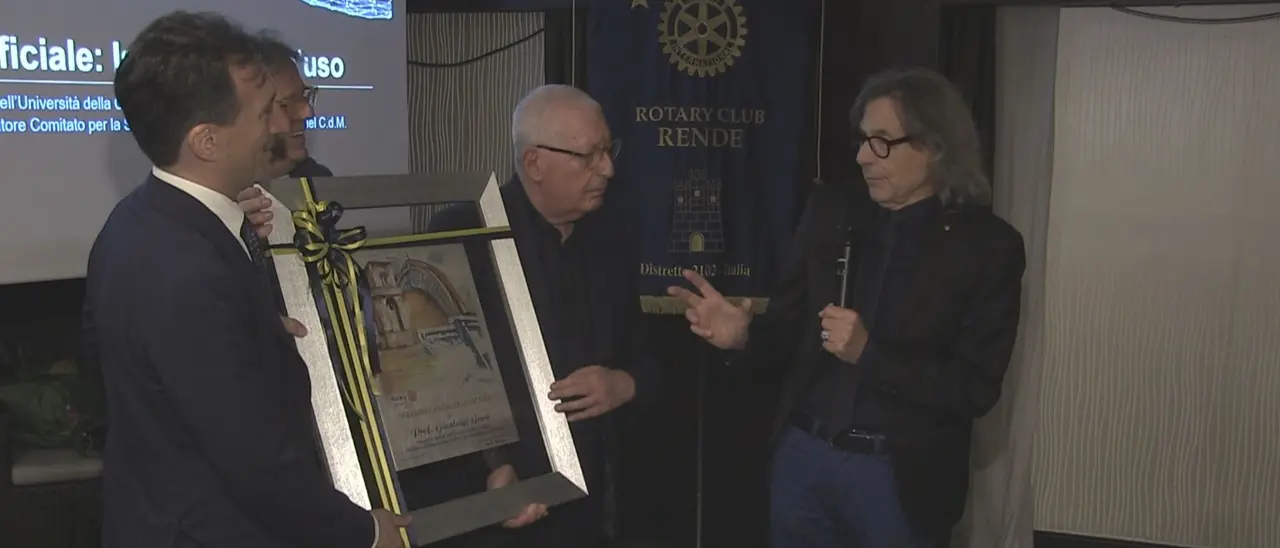 Premio Castello Arintha, il Rotary di Rende sceglie Gianluigi Greco