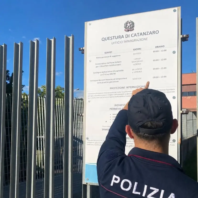 Catanzaro, straniero irregolare con precedenti penali trasferito al Cpr di Caltanissetta in vista del rimpatrio\n