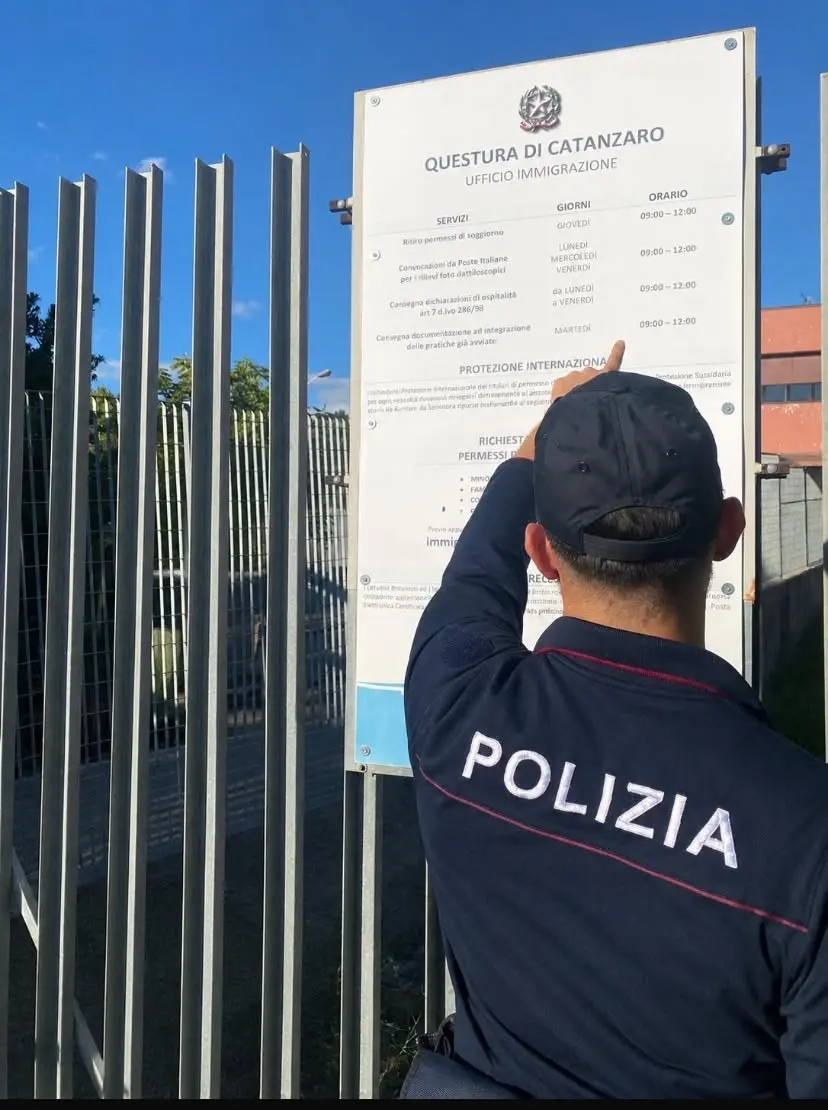 Catanzaro, straniero irregolare con precedenti penali trasferito al Cpr di Caltanissetta in vista del rimpatrio\n