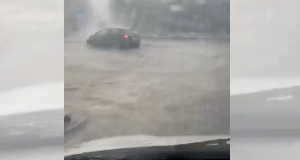 <p>I temporali sono arrivati in Calabria, a Montepaone Lido strade allagate e disagi alla circolazione – <span style=\"color:hsl(0, 75%, 60%);\">VIDEO </span></p>