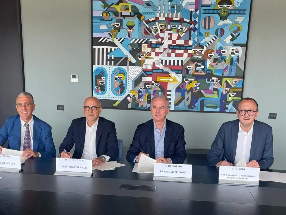 Scalea verso l’aeroporto territoriale, firmato l’accordo con Enac e Regione Calabria