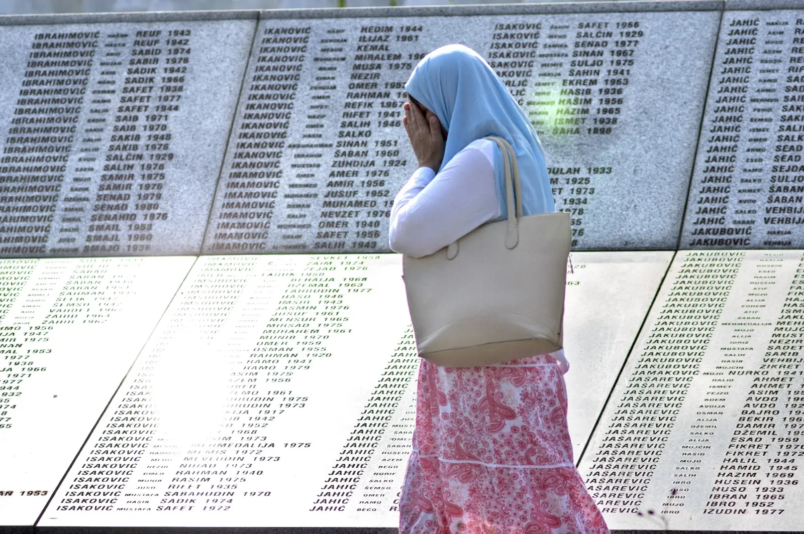 A Tropea una serata di memoria per ricordare il genocidio di Srebrenica nel luglio del 1995\n