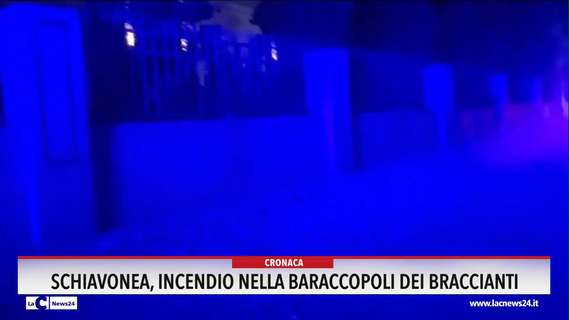 Schiavonea, incendio nella baraccopoli dei braccianti