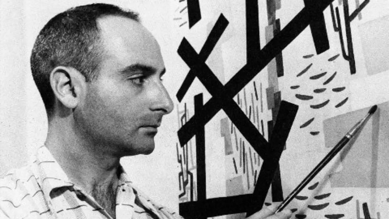 Mimmo Rotella, il décollage e la Calabria: dietro ogni strappo c'è la luce della Magna Grecia\n