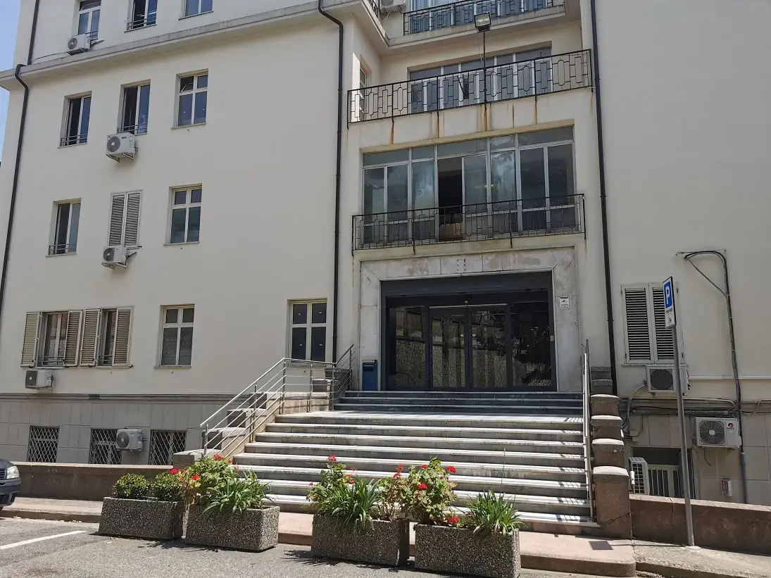 Asp Catanzaro, Cisl Medici Calabria:\u00A0«Trasparenza e norme contrattuali disattese. Depositato ricorso al giudice del lavoro»\n