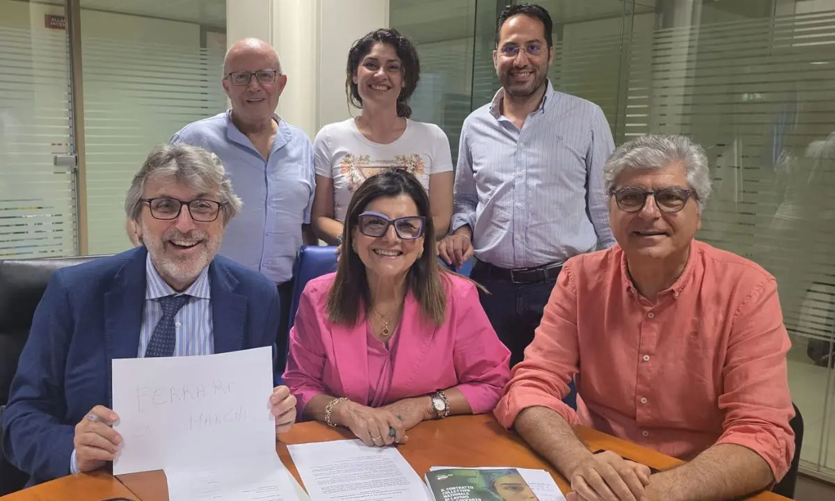 Sanità calabrese, firmati tre accordi per personale, pronto soccorso e prestazioni aggiuntive\n