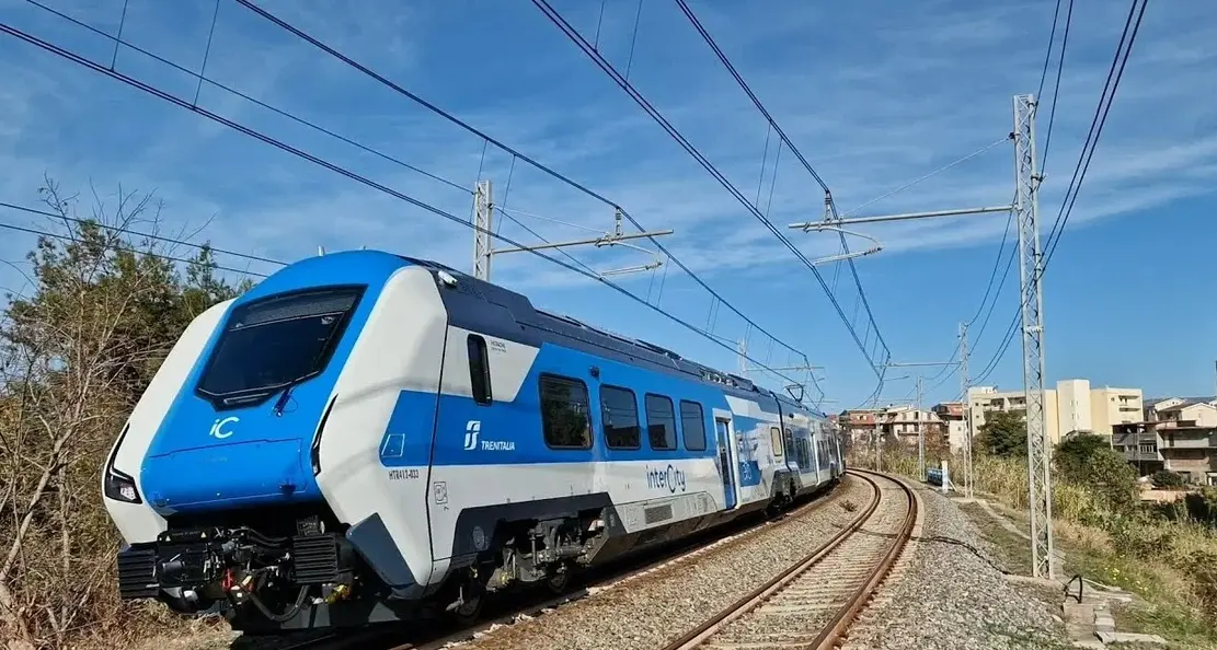 Da luglio Intercity diretto Locride-Roma: via alla sperimentazione sulla linea jonica\n