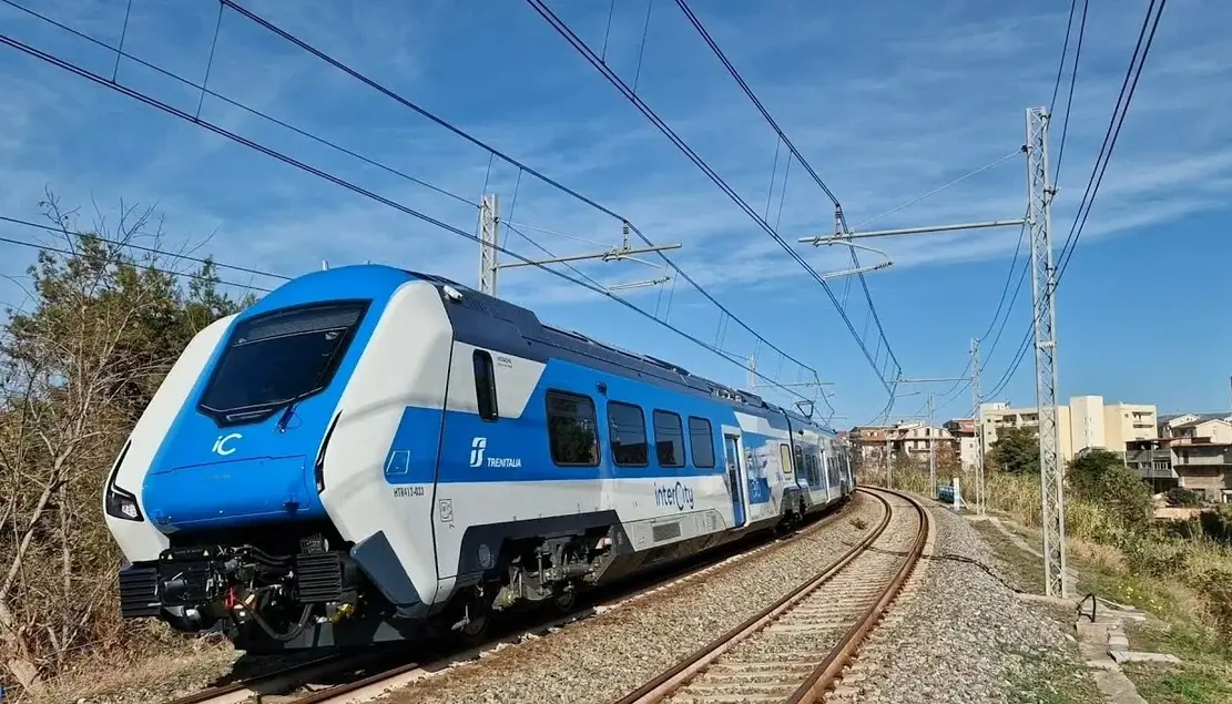 Da luglio Intercity diretto Locride-Roma: via alla sperimentazione sulla linea jonica\n