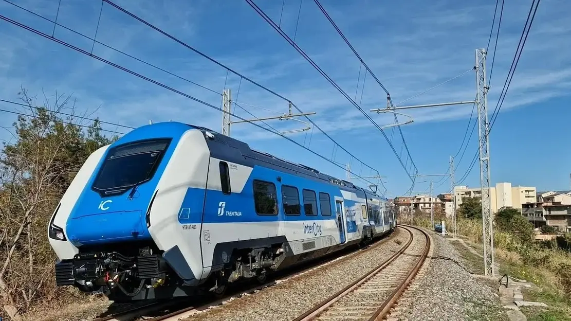 Da luglio Intercity diretto Locride-Roma: via alla sperimentazione sulla linea jonica\n