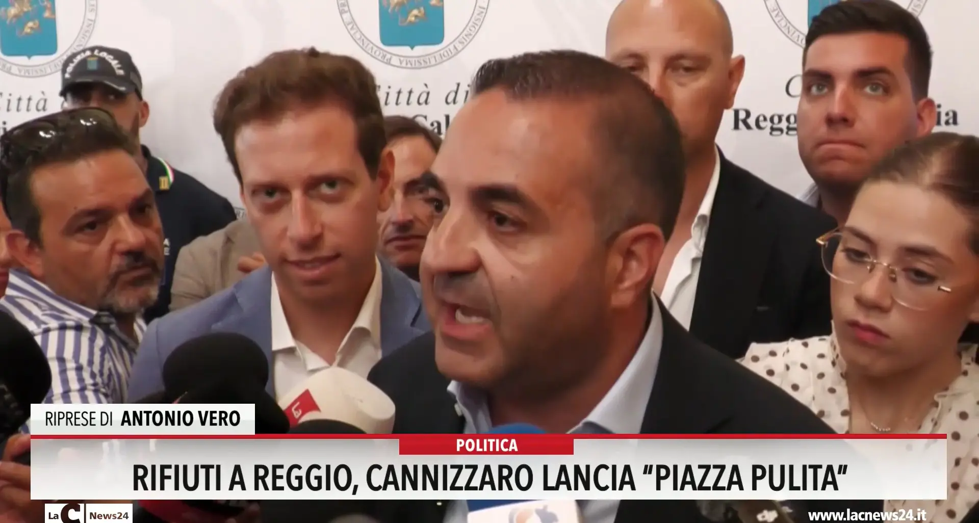 Rifiuti a Reggio, Cannizzaro lancia \"Piazza pulita\"