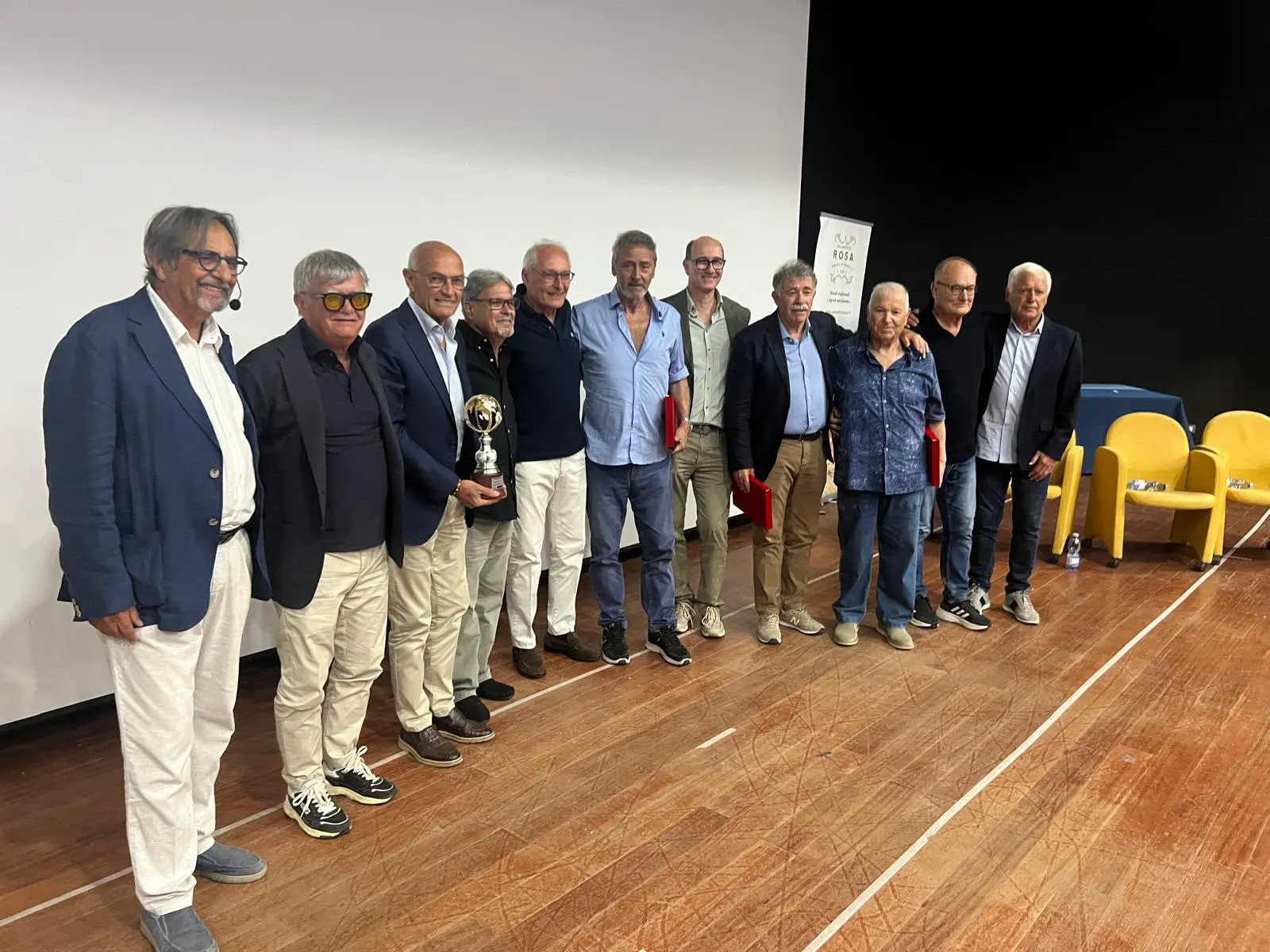 A Gianni Improta l’XI Premio U. Sacco «Catanzaro nel calcio ha fatto sempre scuola. Mi rivedo un po’ in McTominay»