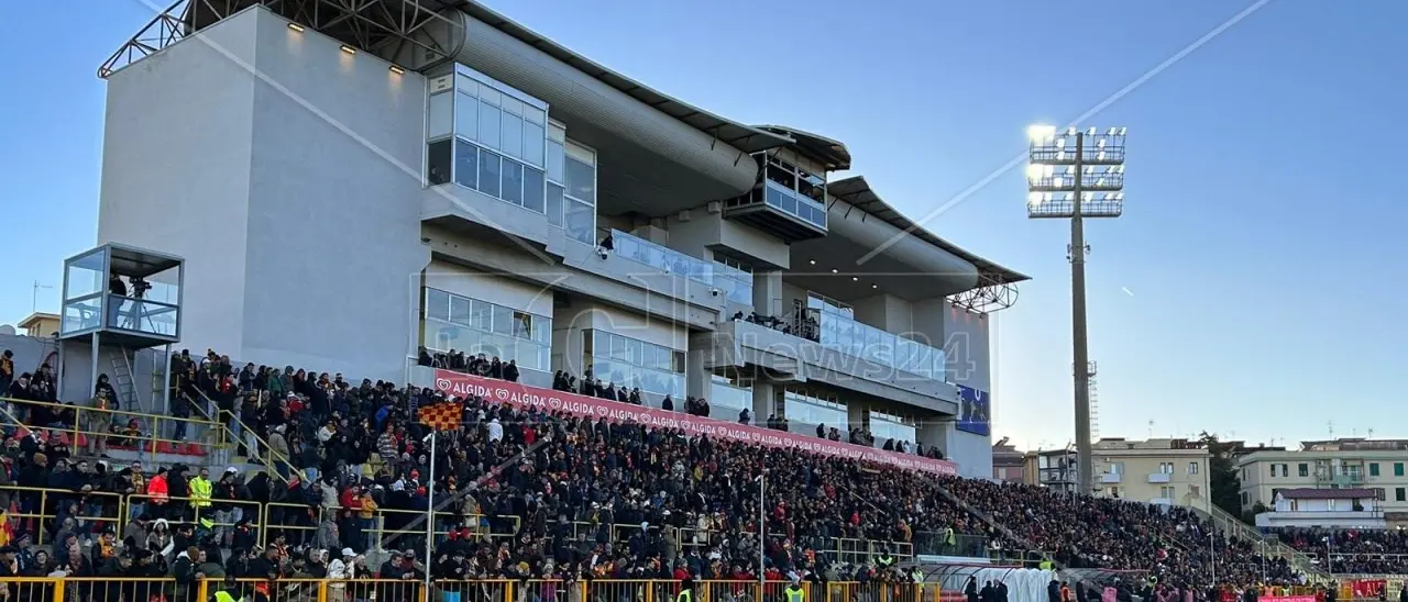 Il derby Catanzaro-Cosenza (13mila spettatori)\u00A0batte Operazione Nostalgia: ecco gli eventi più seguiti in Calabria nel 2025\u00A0\n