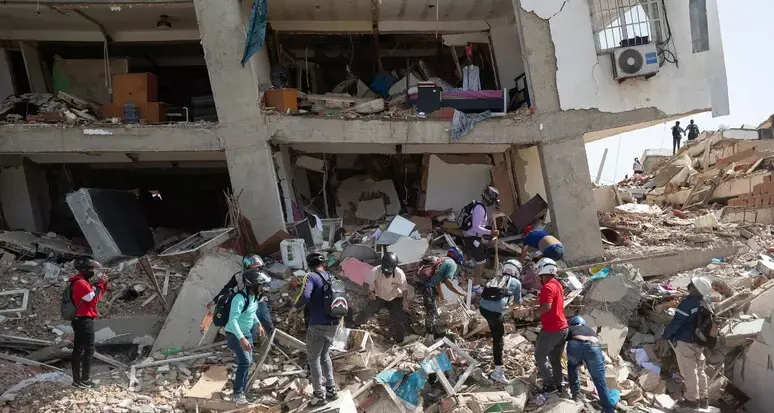Nuova scossa di magnitudo 4.9 in Venezuela, continua l'emergenza terremoto\n