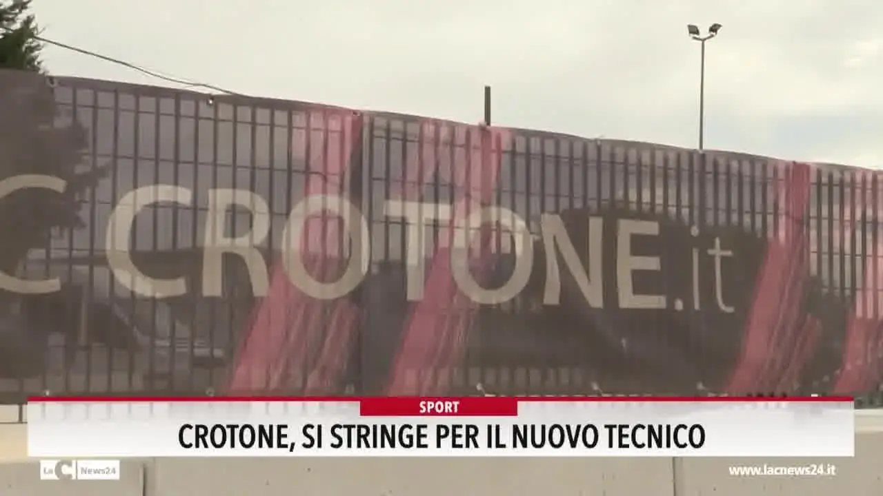 Crotone, si stringe per il nuovo tecnico
