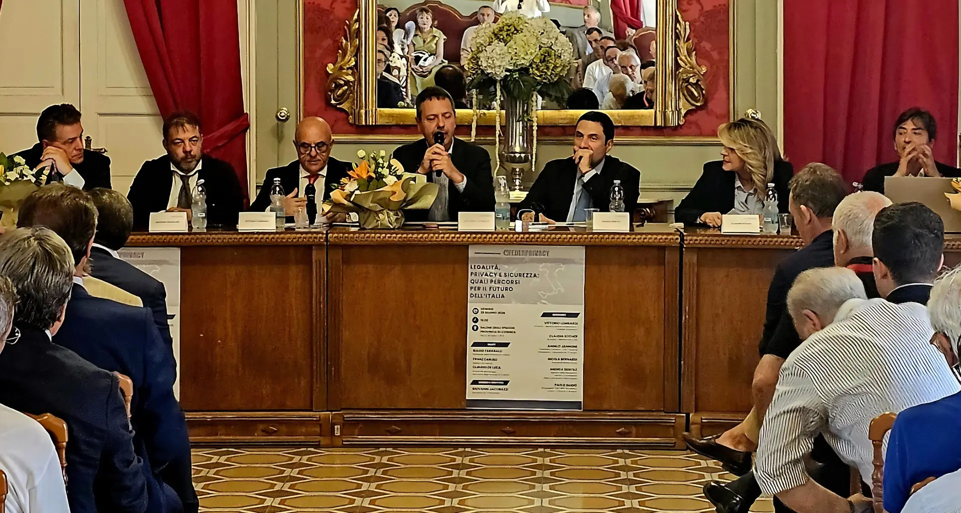 A Cosenza il confronto Federprivacy sulle sfide tecnologiche. Gentile:\u00A0«Lo Stato governi l’innovazione senza arretrare sulla tutela dei diritti»\n