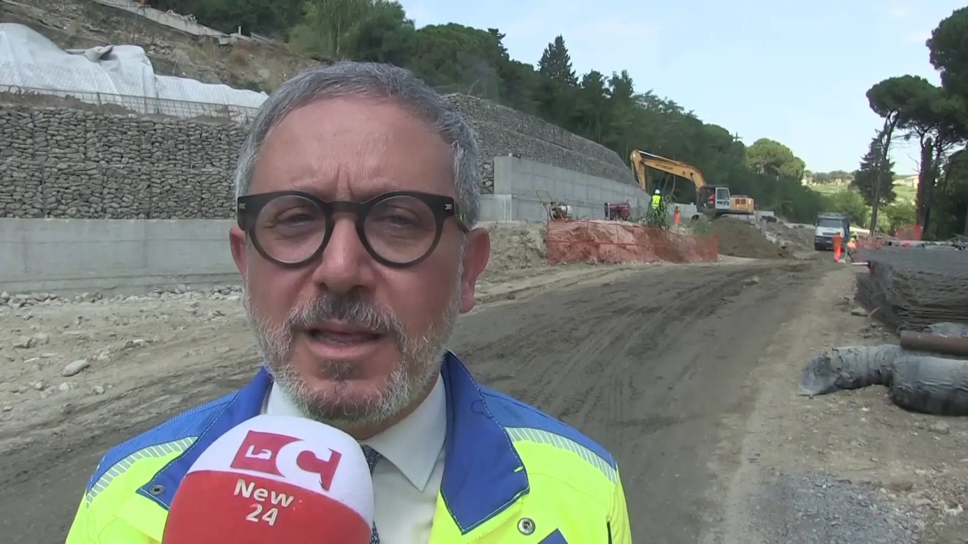 Due milioni per consolidare l’imbocco della galleria di Copanello. Curcio (Anas): «Lavori finiti entro l’estate»