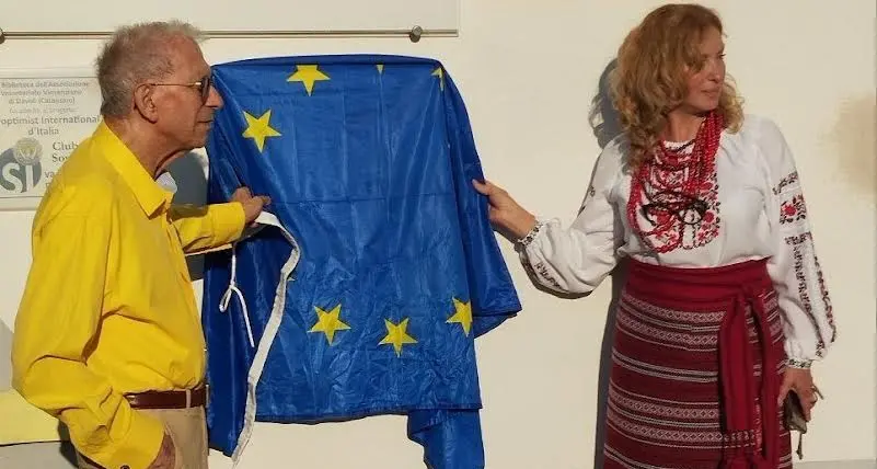 Davoli chiama Ucraina: siglato gemellaggio con la biblioteca di Kolomyia