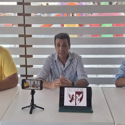 Nasce l’AC Locri 1907: nuova identità per il calcio amaranto nel segno della storia e del futuro\n