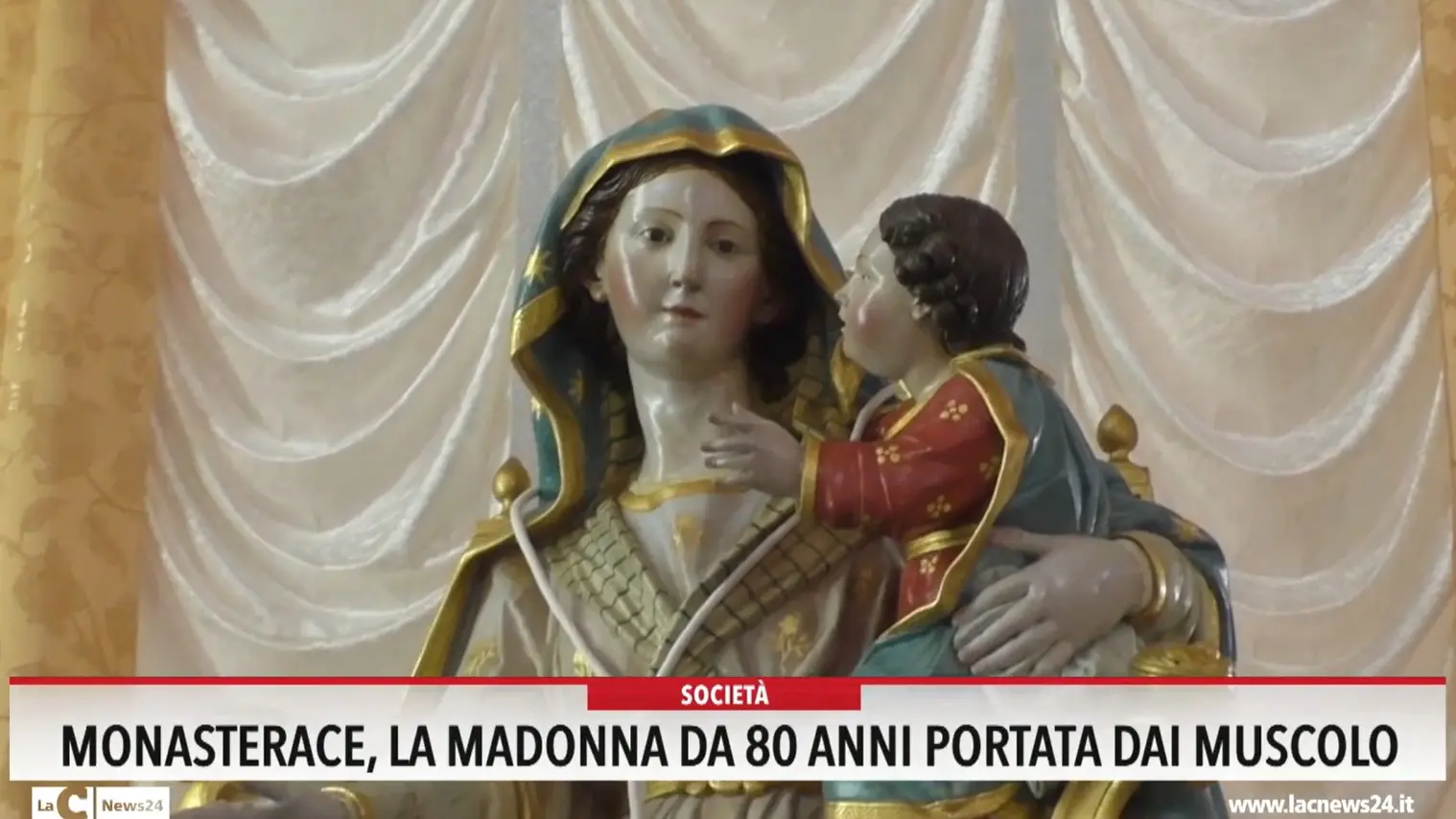 Monasterace, la Madonna da 80 anni portata dai Muscolo