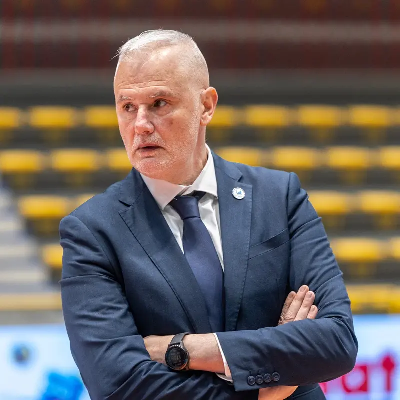 Sviluppo Sud - Luck Volley, coach Paolo Montagnani guarda alla nuova stagione: «Prima il lavoro, poi i sogni»\n