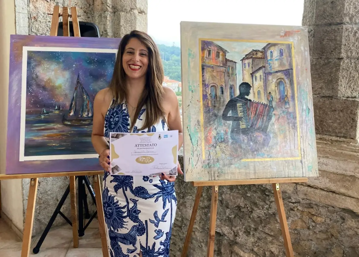 Grimaldi LetterArti 2026: le opere dell’artista taurianovese\u00A0Carmelita Caruso impreziosiscono la\u00A0rassegna culturale\n