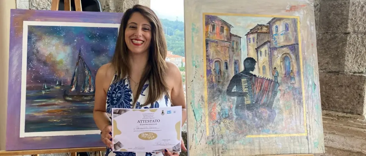 Grimaldi LetterArti 2026: le opere dell’artista taurianovese\u00A0Carmelita Caruso impreziosiscono la\u00A0rassegna culturale\n