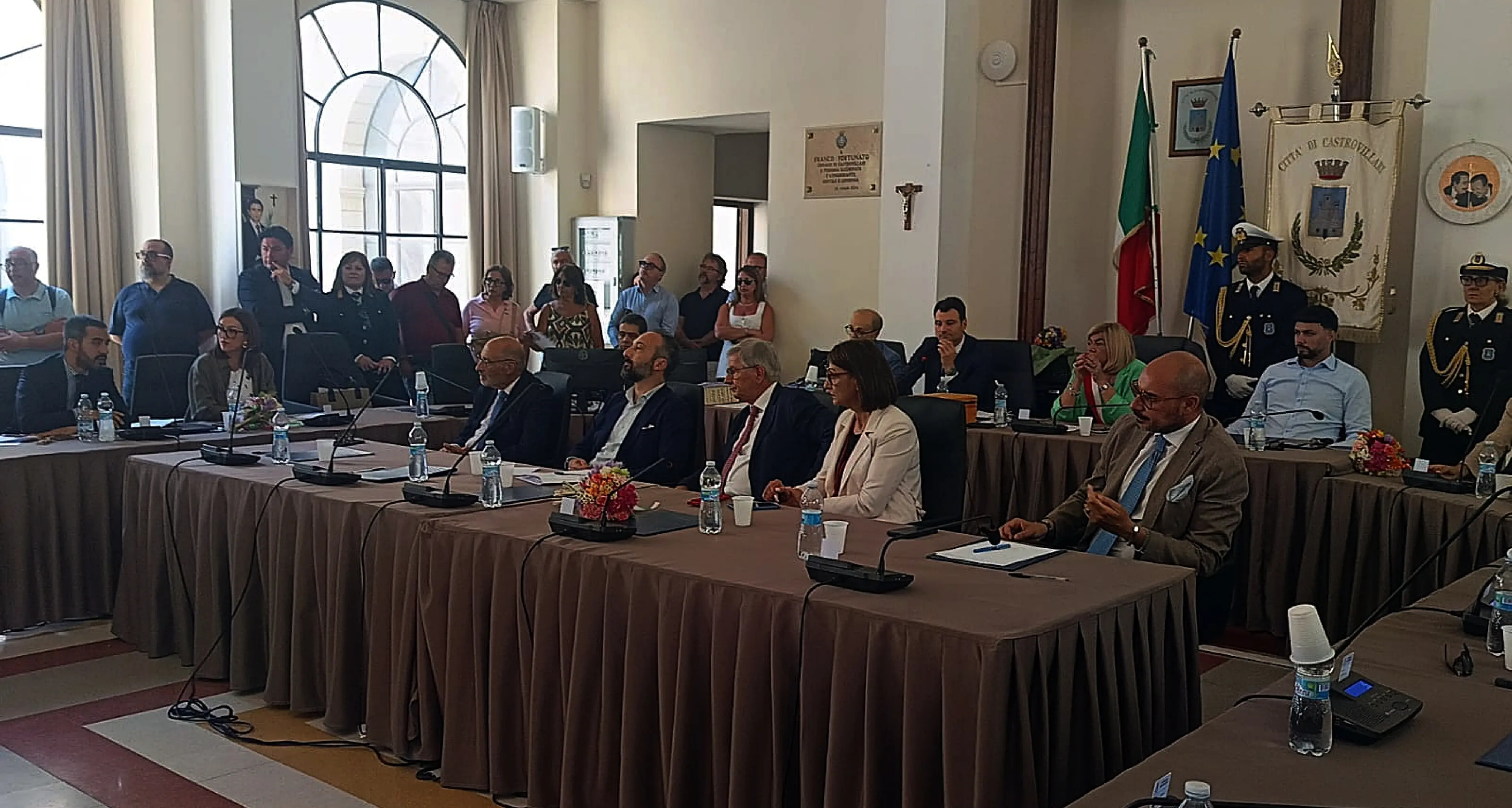 Castrovillari: giura la prima cittadina Anna De Gaio. Ecco la nuova Giunta –\u00A0I NOMI\n