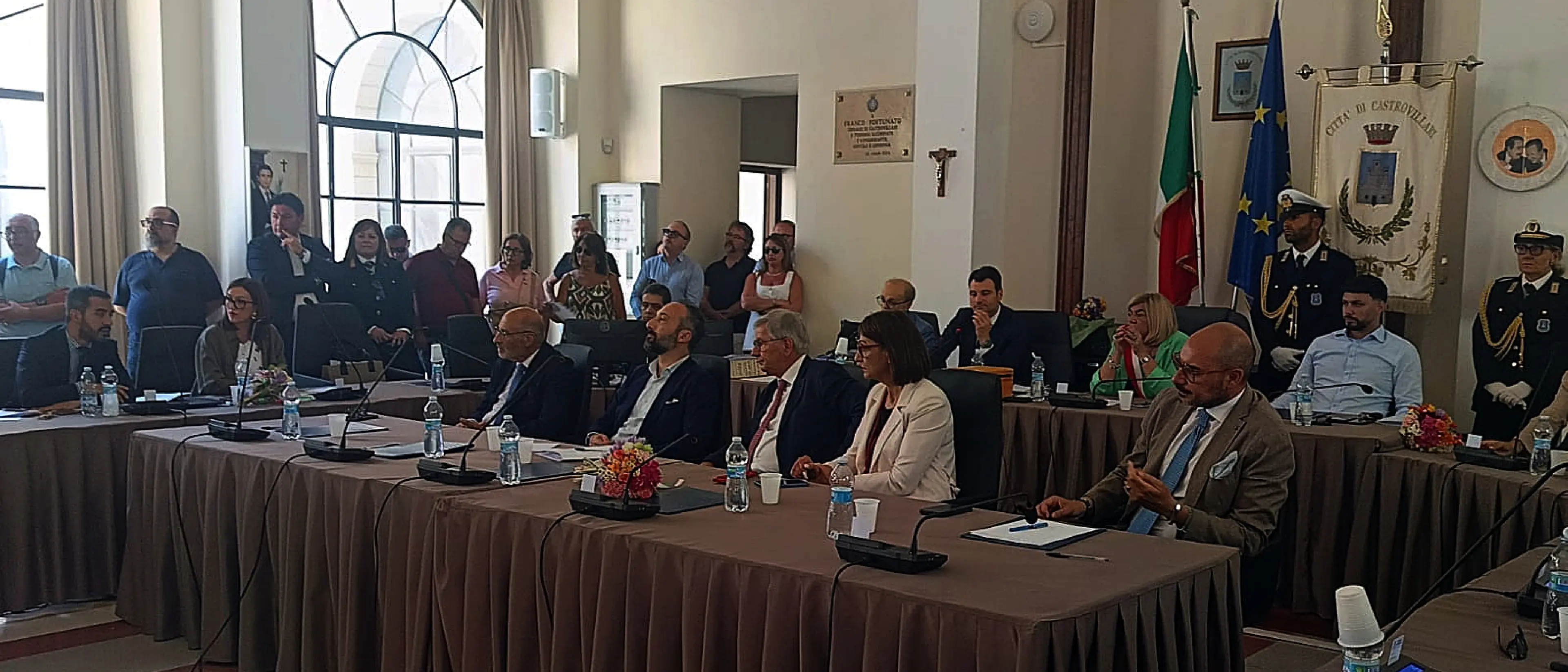 Castrovillari: giura la prima cittadina Anna De Gaio. Ecco la nuova Giunta –\u00A0I NOMI\n