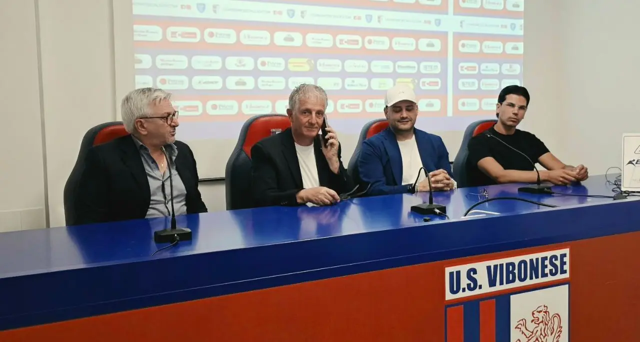 Vibonese Calcio all'anno zero,\u00A0Vullo prende il timone, Putrino presidente: «Non facciamo proclami. Ci faremo apprezzare per il lavoro»\n