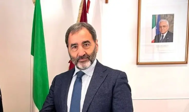 Ex questore di Cosenza indagato, l’Anfp: «Ruolo va tutelato non indebolito da interpretazioni limitanti delle\u00A0funzioni istituzionali»\n