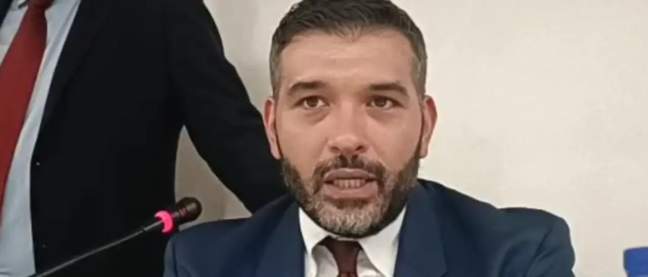 Reggina, il saluto di Virgilio Minniti: «Alcuni ruoli hanno un inizio e una fine, l’appartenenza resta per tutta la vita»\n