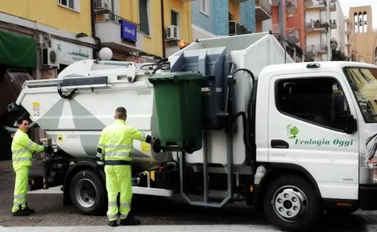 Rifiuti, il SUL attacca Ecologia Oggi: «Nessun dialogo sindacale, intervenga l'Ispettorato del lavoro»\n