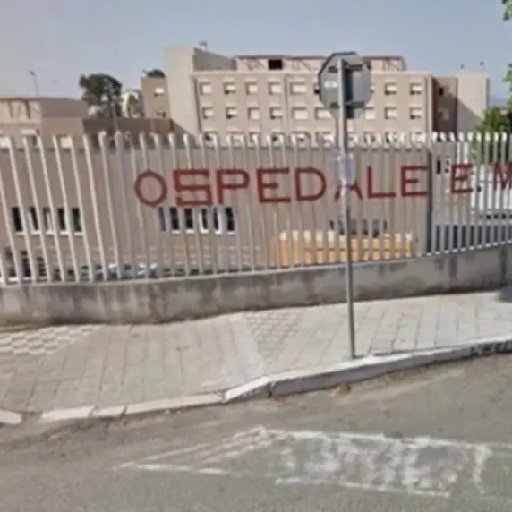 Morelli di Reggio, il COINA denuncia: «Anziani e donne in gravidanza costretti ad attendere oltre un'ora e mezza»\n