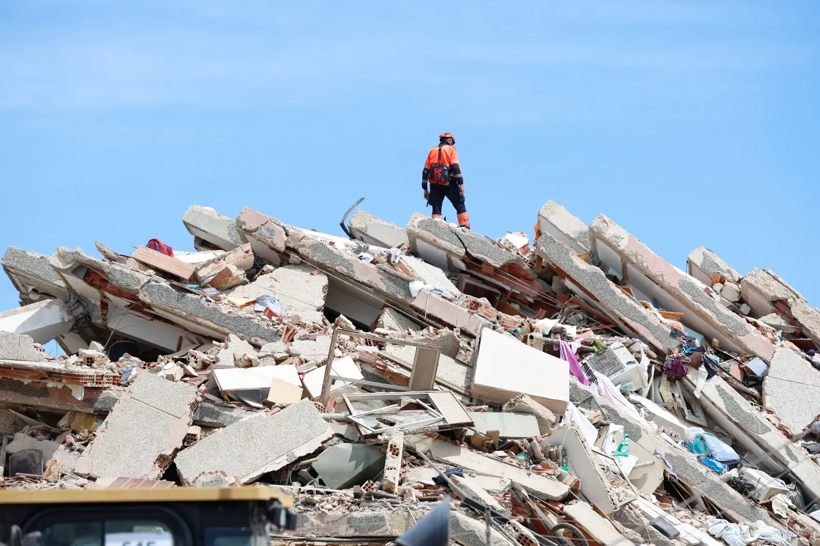 Venezuela, cinque giorni dopo il terremoto 12enne estratto vivo dalle macerie\n