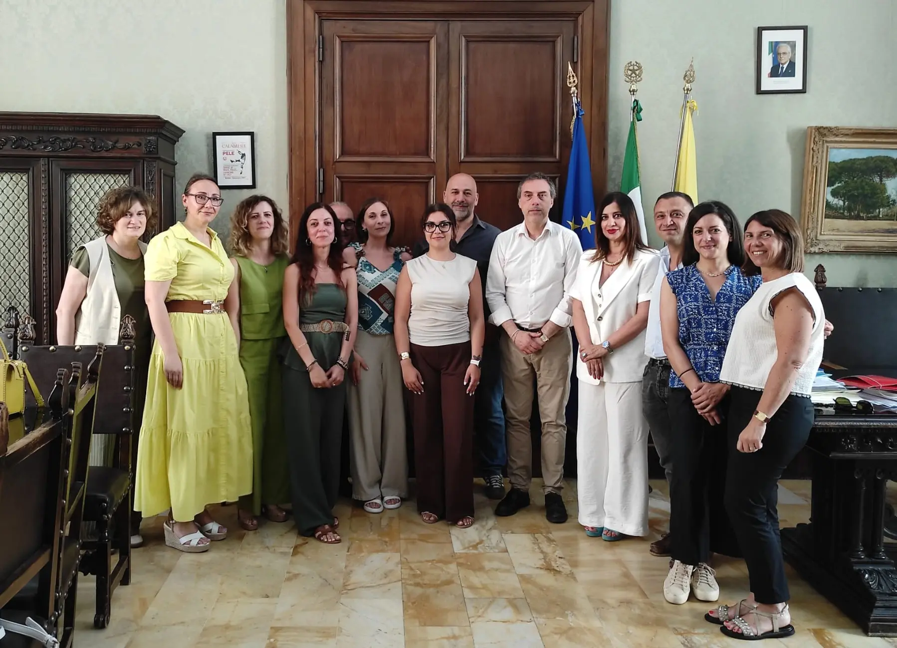 Il sindaco incontra\u00A0le assistenti sociali:\u00A0«Consapevoli del disagio, pronti ad elaborare politiche di medio\u00A0termine»\n
