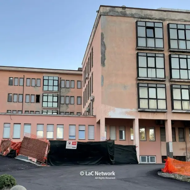Ospedale di Cariati, dopo l’annuncio di De Salazar tuonano Lampare e Nursind: «Ennesimo rinvio per il Pronto soccorso»\n