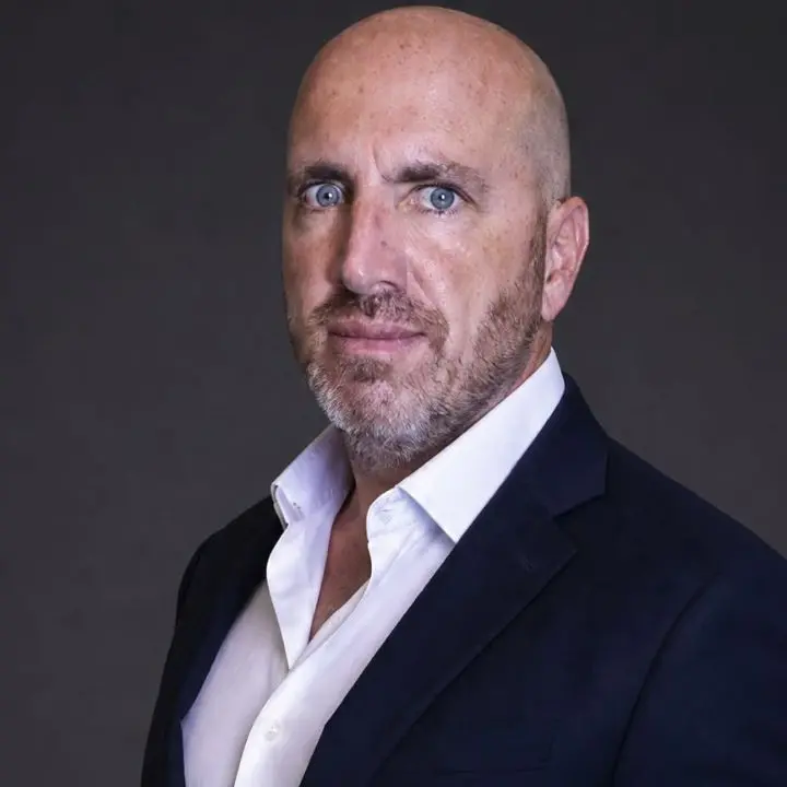 Vibonese Calcio, adesso è ufficiale: Salvatore Marra è il nuovo allenatore del club rossoblù\n