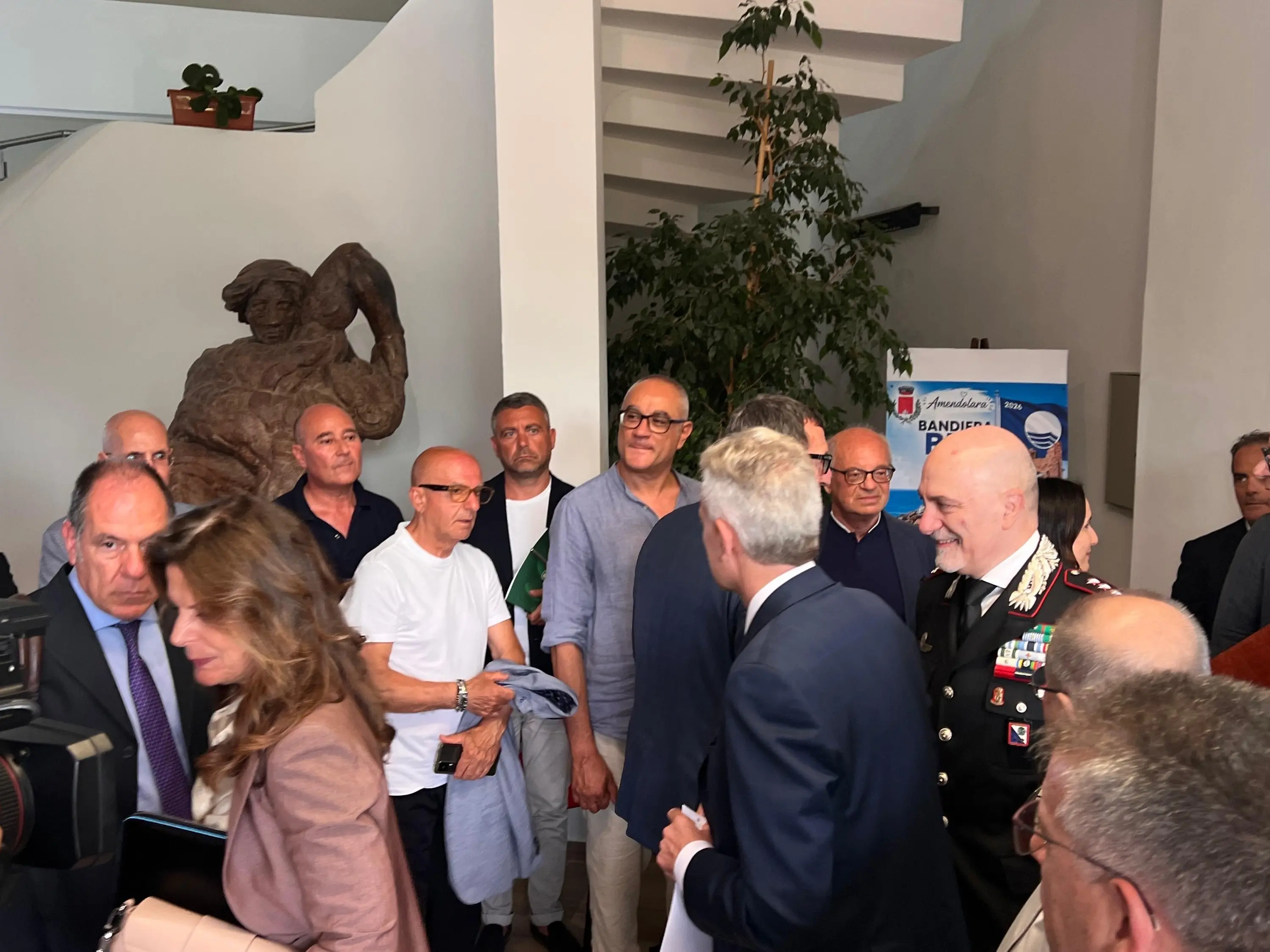 La Commissione sul caporalato da Amendolara dopo la strage: «Condizioni disumane: 18 braccianti in una casa»