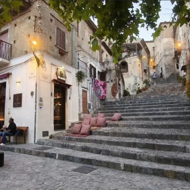 Scalea lancia Scalia Fest: tre giorni tra sapori, musica e cultura nel cuore del borgo antico\n