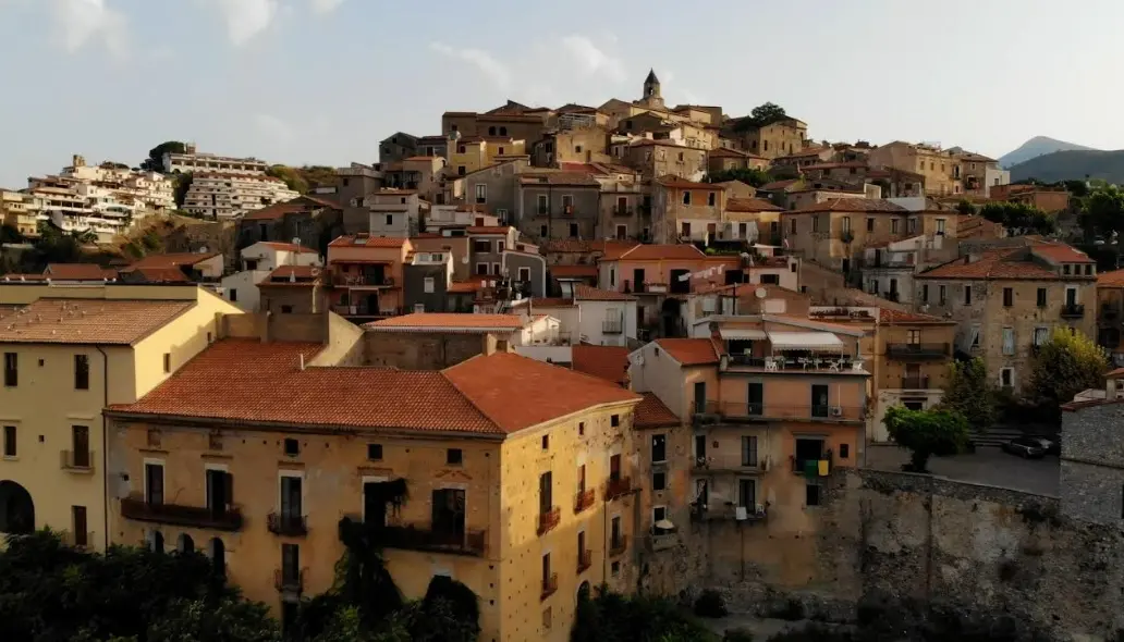 Notte in Note, a Scalea vincono i giovani talenti e la memoria\n
