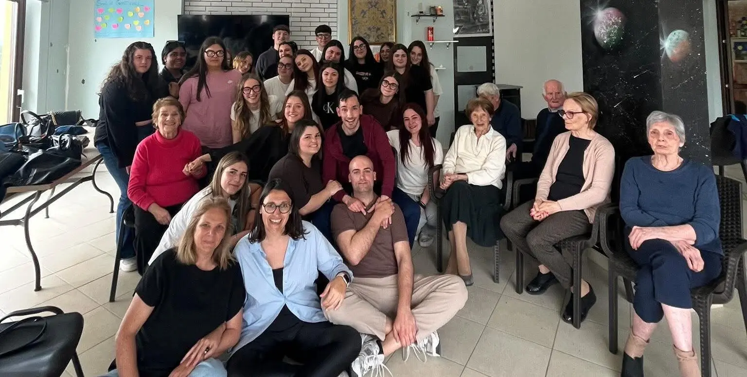 CasaPaese protagonista della campagna Sud Vivo: Fondazione con il Sud segnala il modello nato a Cicala come risposta concreta allo spopolamento dei borghi\n