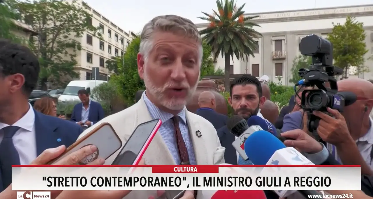 Stretto Contemporaneo, il ministro Giuli a Reggio