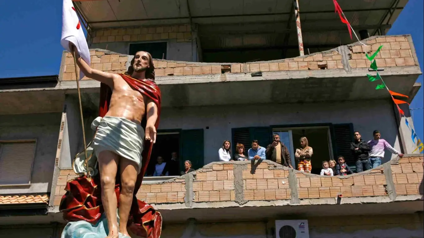 \"Return\", all'Unical il laboratorio di Saverio Tavano tra memoria, teatro e identità dei territori\n
