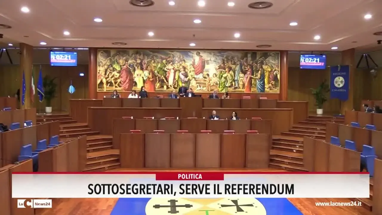 Sottosegretari, serve il referendum