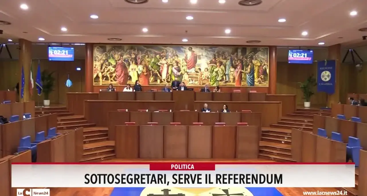 Sottosegretari, serve il referendum