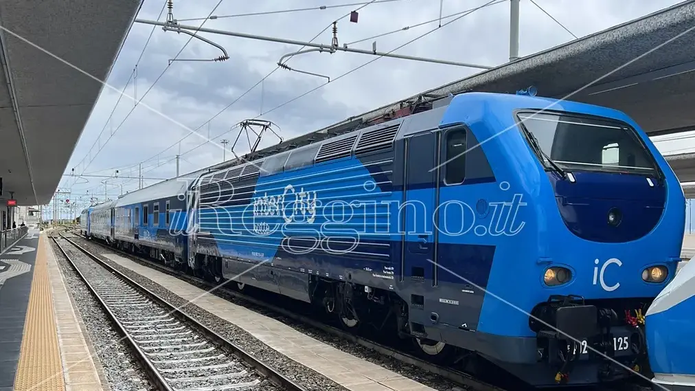 Intercity Locride-Roma, le fermate salgono a 5: c’è anche Roccella Jonica\n